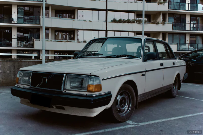 1988 Volvo 240 Gl in South Yarra 4