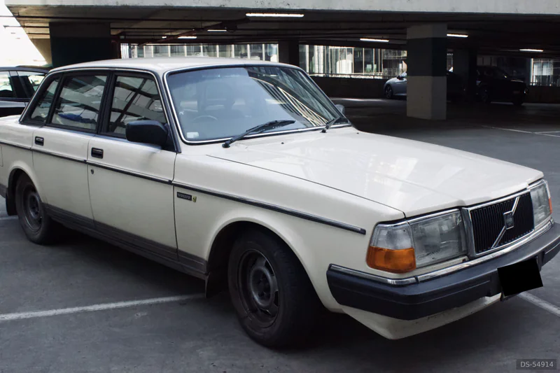 1988 Volvo 240 Gl in South Yarra