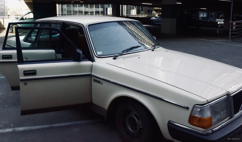 1988 Volvo 240 Gl in South Yarra 6