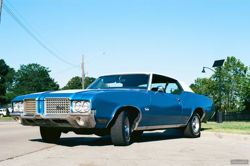 1972 Oldsmobile Cutlass Supreme in Oakville 4
