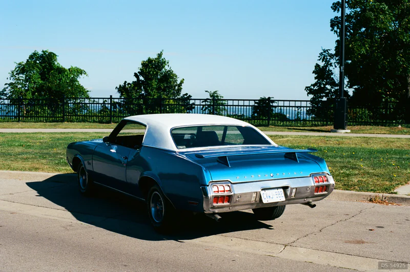 1972 Oldsmobile Cutlass Supreme in Oakville 6