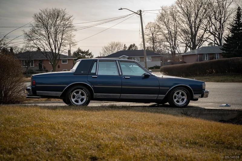 1988 Chevrolet Caprice Classic Brougham