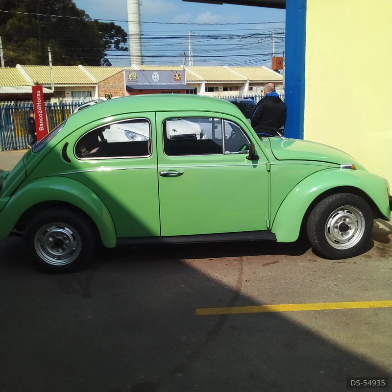1975 Volkswagen Fusca in Fazenda Rio Grande 2