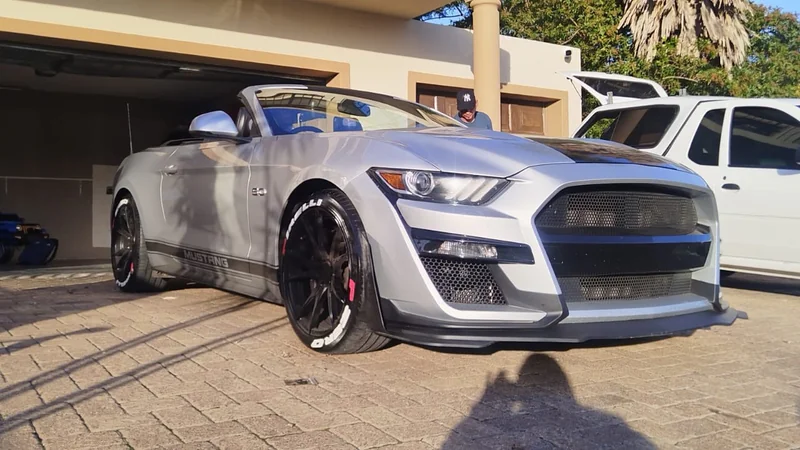 2016 Ford Mustang Gt Convertable in Cape Town 7