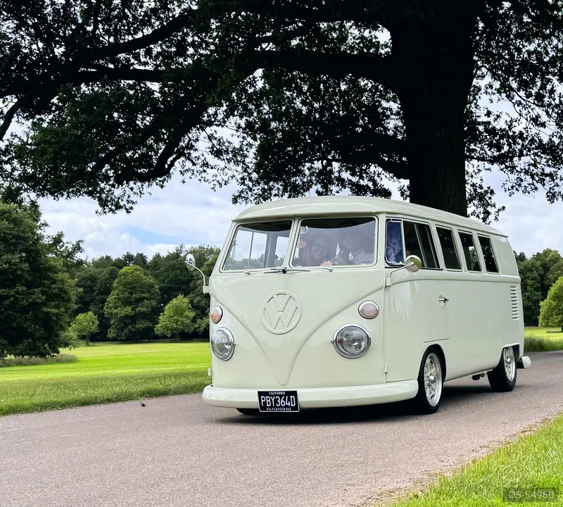 1966 Volkswagen Splitscreen Camper in Leek