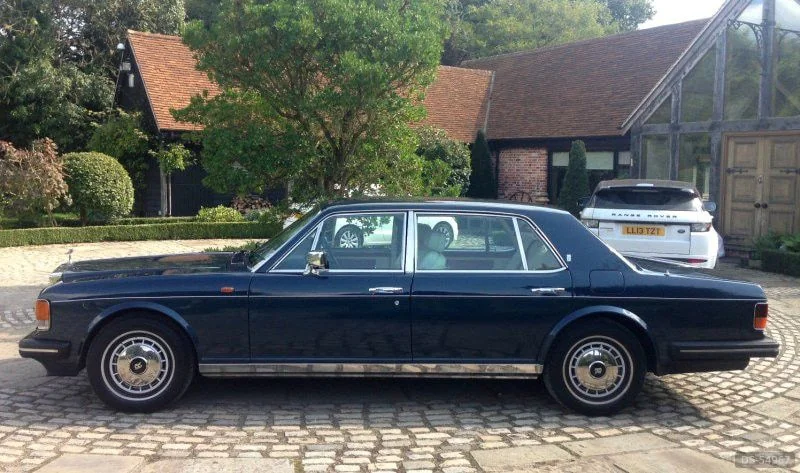 1987 Rolls-Royce Silver Spur in London 5