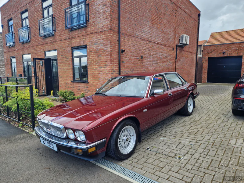 1990 Jaguar Xj6 4.0 in Canterbury 6