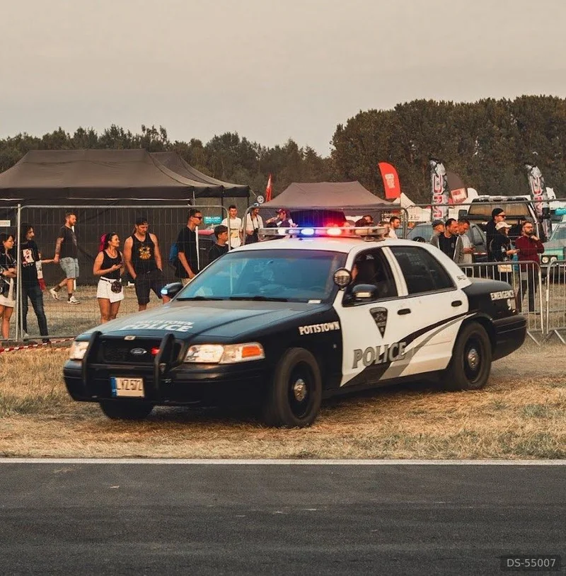 2011 Ford Crown Victoria Police Interceptor in Vilnius 9