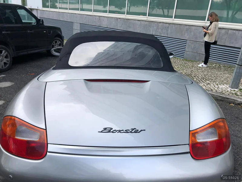 1997 Porsche Boxster in Viana Do Castelo 3