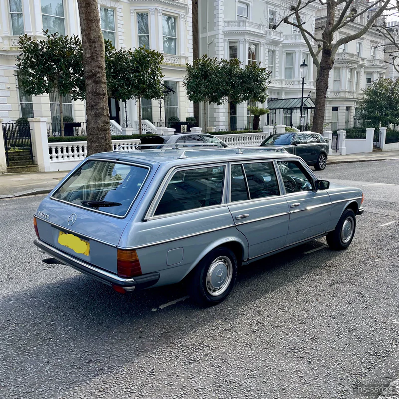 1981 Mercedes-Benz 280te in London 3