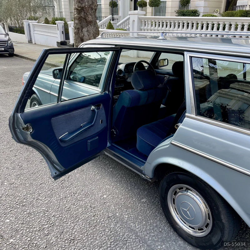 1981 Mercedes-Benz 280te in London 5