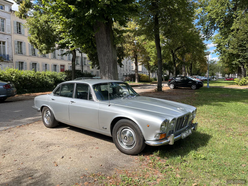 1969 Jaguar XJ6 in Amsterdam, De Pijp
