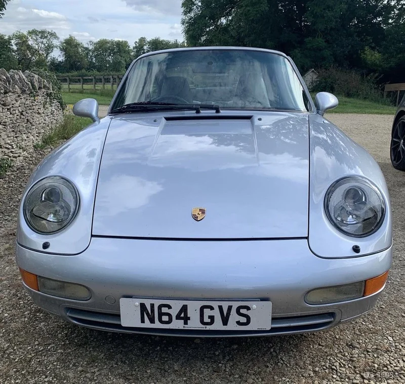 1995 Porsche 993 in Cirencester 4