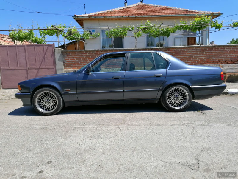 1993 BMW E32 740i Manual in Plovdiv 2