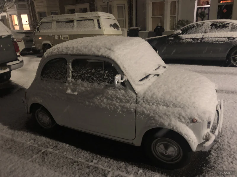 1968 Fiat 500 L in London 4