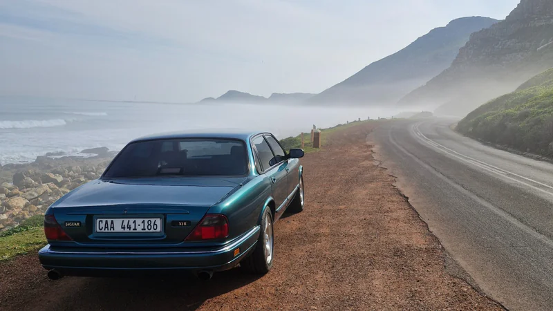 1997 Jaguar XJR in Cape Town 6