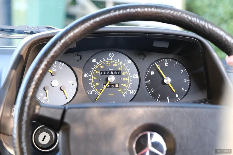 1982 Mercedes-Benz 280 E 2800cc in Chipstead 6