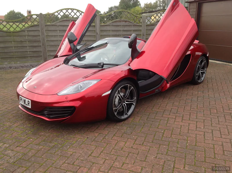 2013 McLaren 12c Spider in Billinghay 2