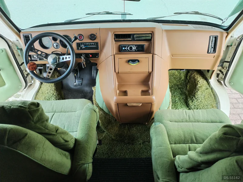 1979 Chevrolet G30 Camper in Pesaro 4
