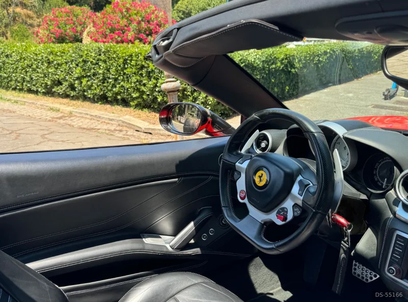 2016 Ferrari California in Roma 3