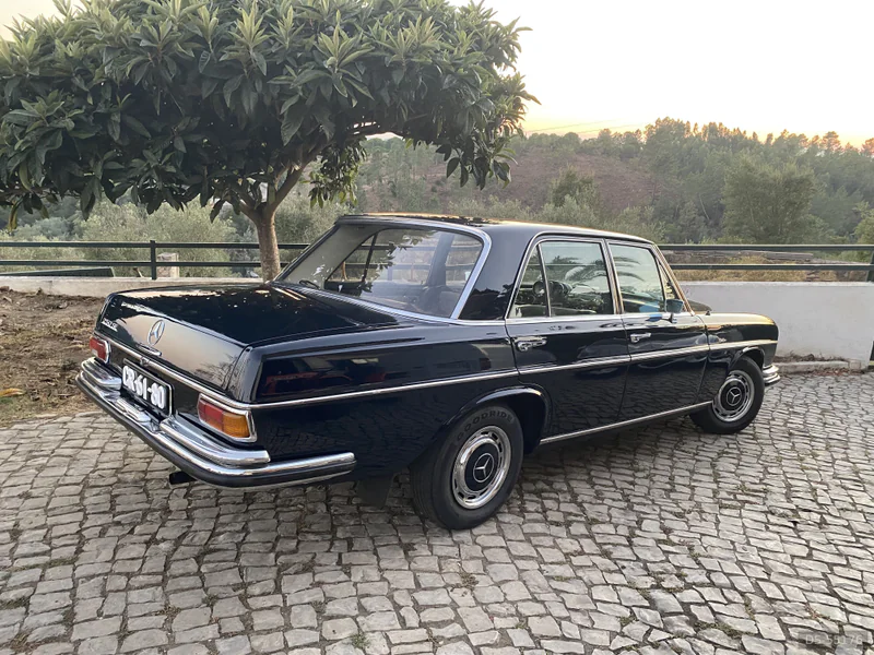 1967 Mercedes-Benz W108 in Póvoa De Santo Adrião 5