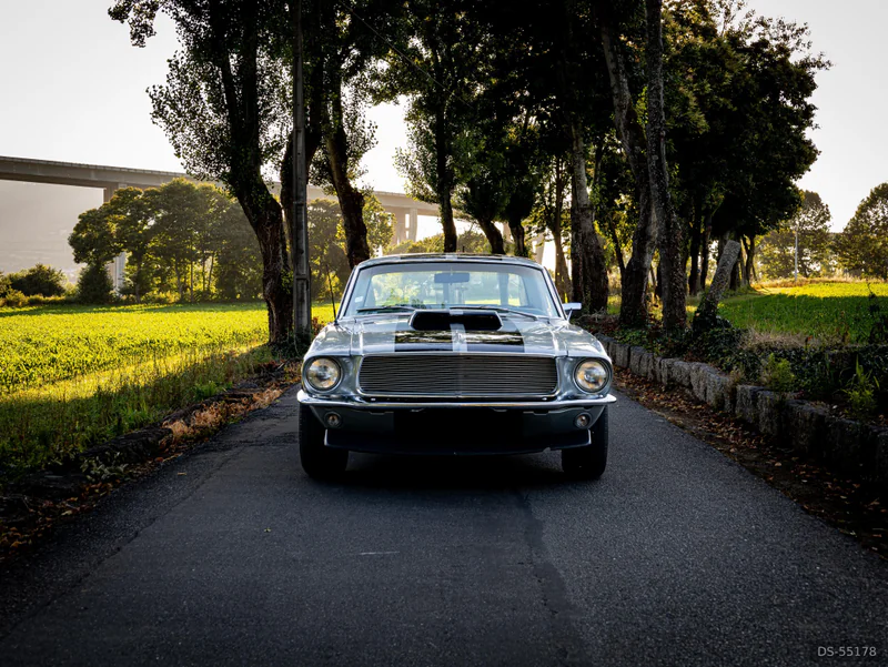 1966 Ford Mustang in Braga 5