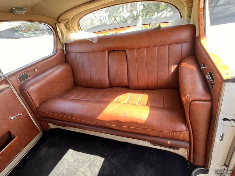 1960 Austin Princess in Formia 6
