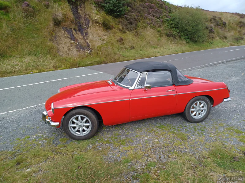 1968 MG B in Royston 2