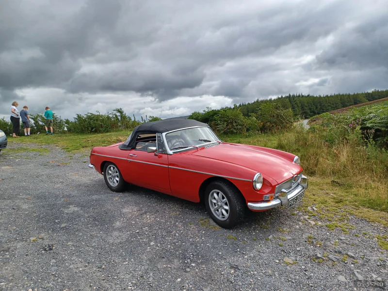 1968 MG B in Royston 4