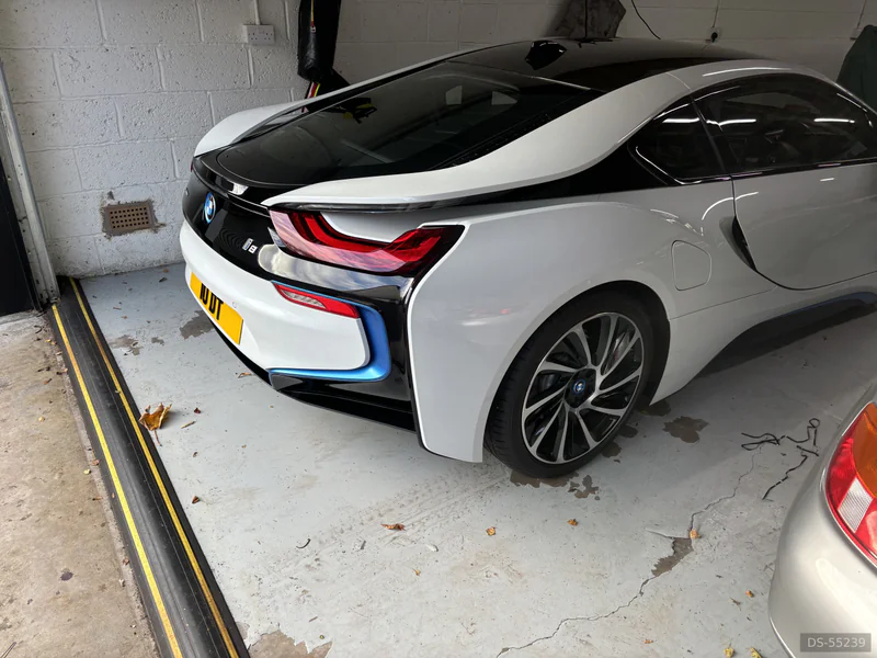2015 BMW I8 in Glasgow 6