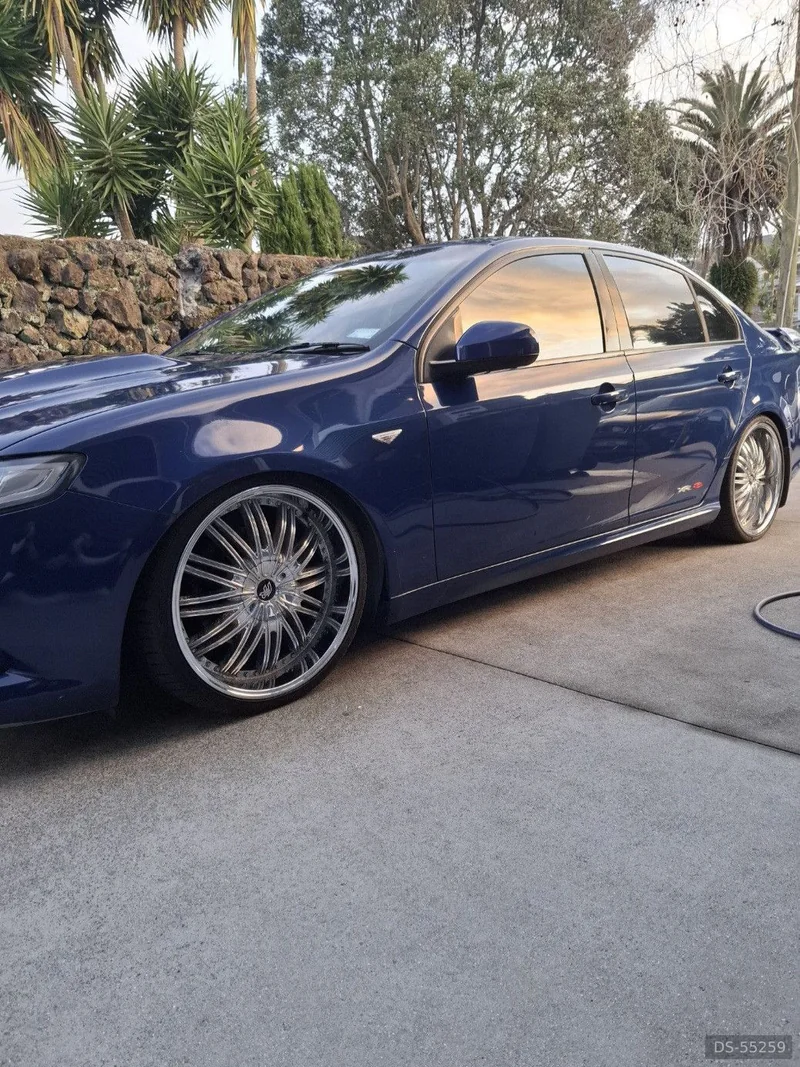 2009 Ford Falcon Xr8 in Auckland 3
