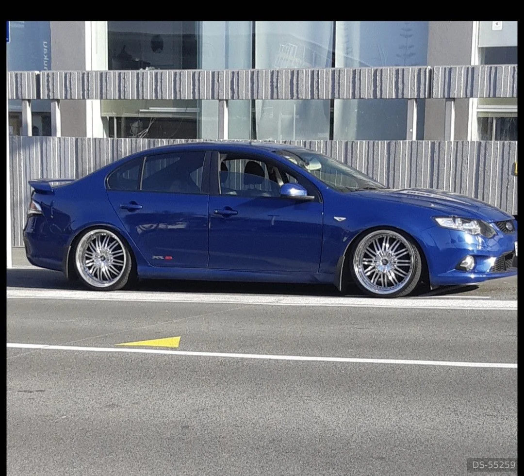 2009 Ford Falcon Xr8