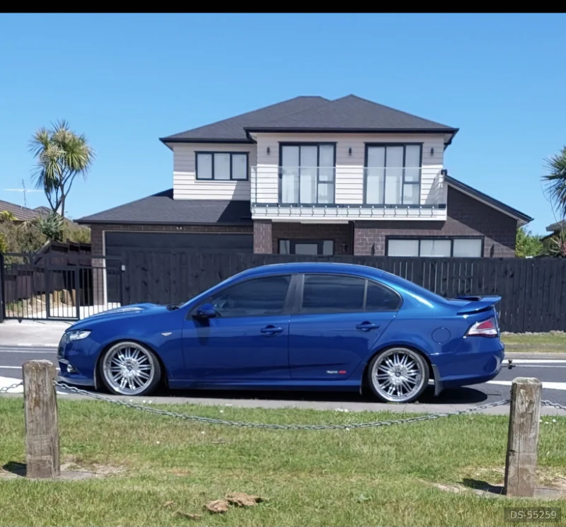 2009 Ford Falcon Xr8 in Auckland 2