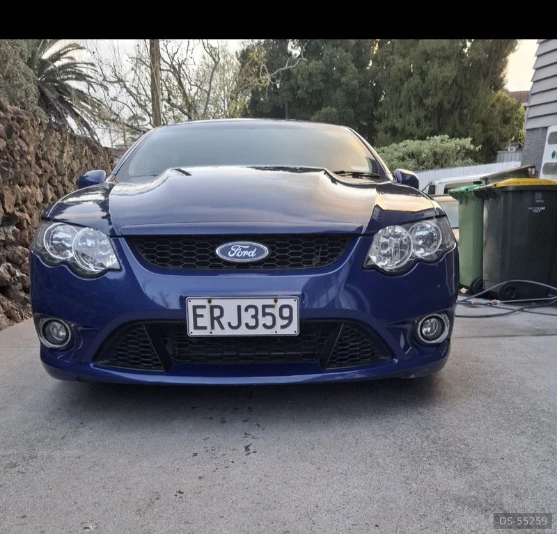 2009 Ford Falcon Xr8 in Auckland 6