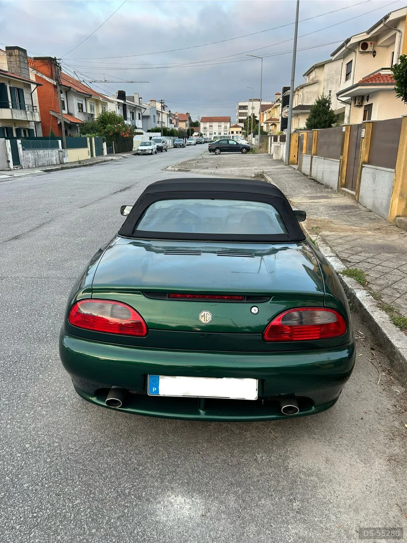 1999 MG Mgf in Vila Nova De Gaia