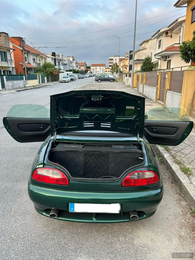 1999 MG Mgf in Vila Nova De Gaia 2