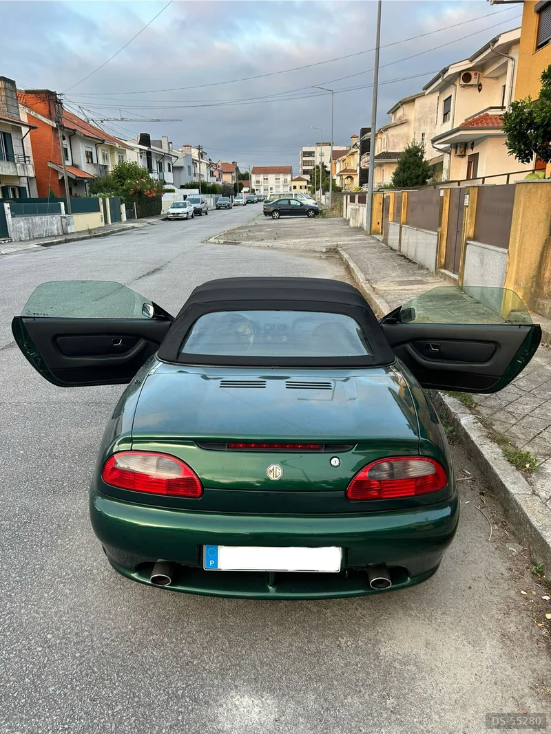 1999 MG Mgf in Vila Nova De Gaia 3