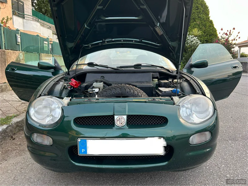 1999 MG Mgf in Vila Nova De Gaia 8