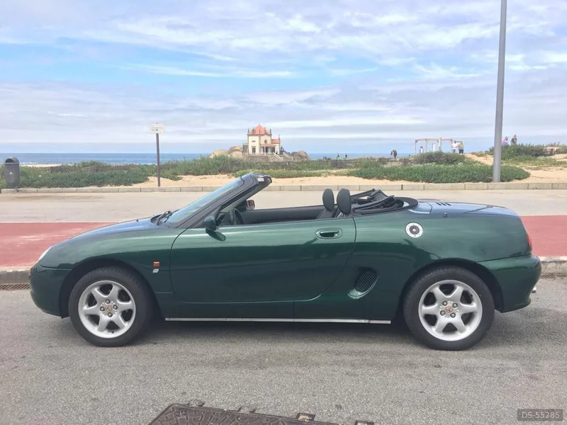1999 MG Mgf in Vila Nova De Gaia 2
