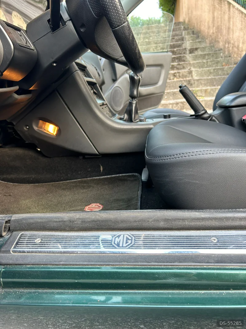 1999 MG Mgf in Vila Nova De Gaia 8