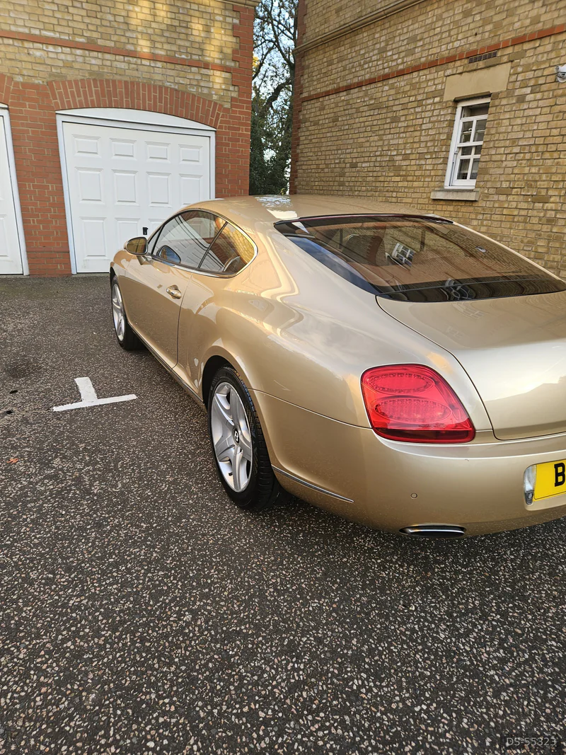 2005 Bentley Continental Gt in London 4