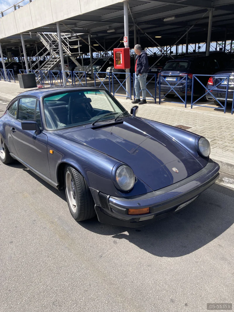 1986 Porsche 911 Carrera 3.2 in Palermo 2