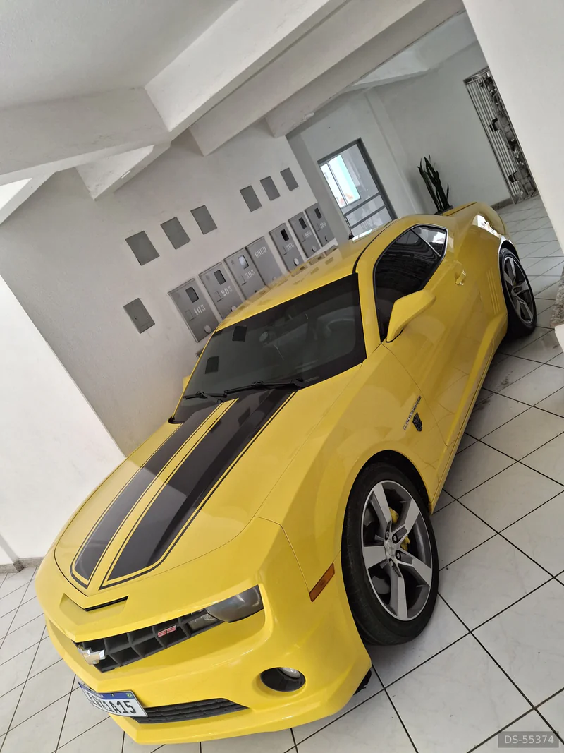 2011 Chevrolet Camaro in Belo Horizonte 2