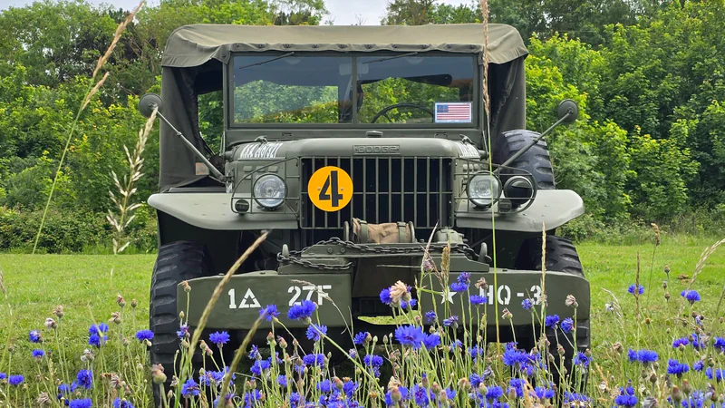 1943 Dodge WC-52 Weapons Carrier in Fordingbridge 11