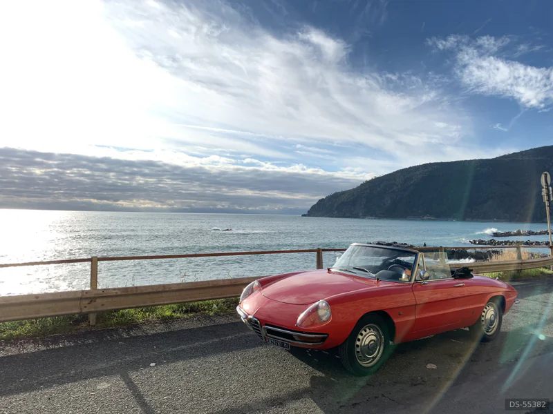 1966 Alfa Romeo Duetto Spider in Milano 1