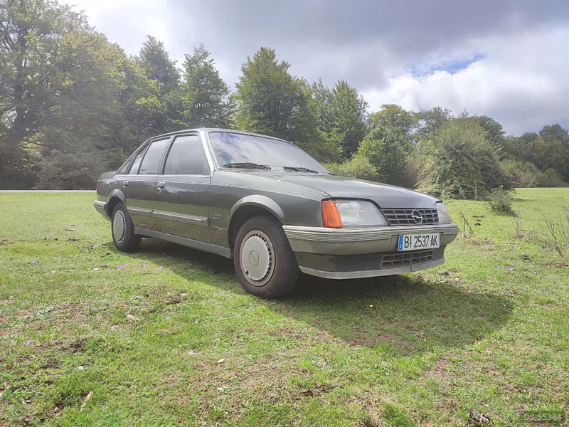 1984 Opel Rekord in Alsasua