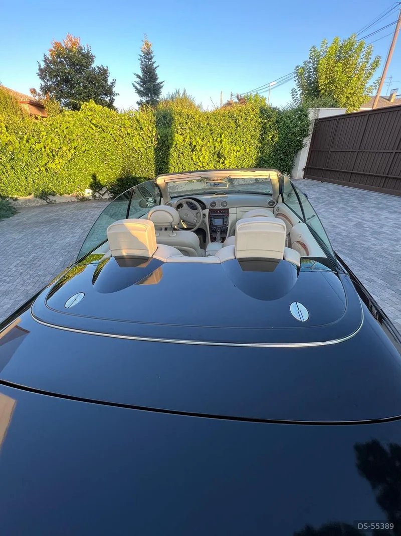 2004 Mercedes-Benz 500 Cabrio in San Isidro 4