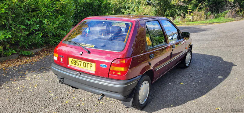 1993 Ford Fiesta Meridian in Brentwood 2