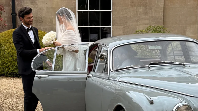 1961 Jaguar Mk2 in Swindon 8