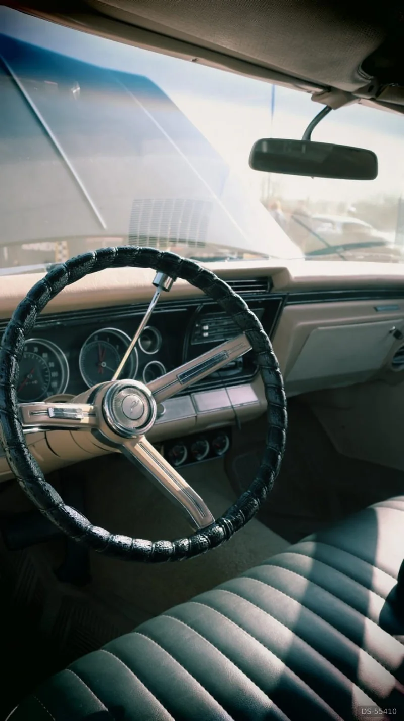 1967 Chevrolet Impala in Mancieulles 8